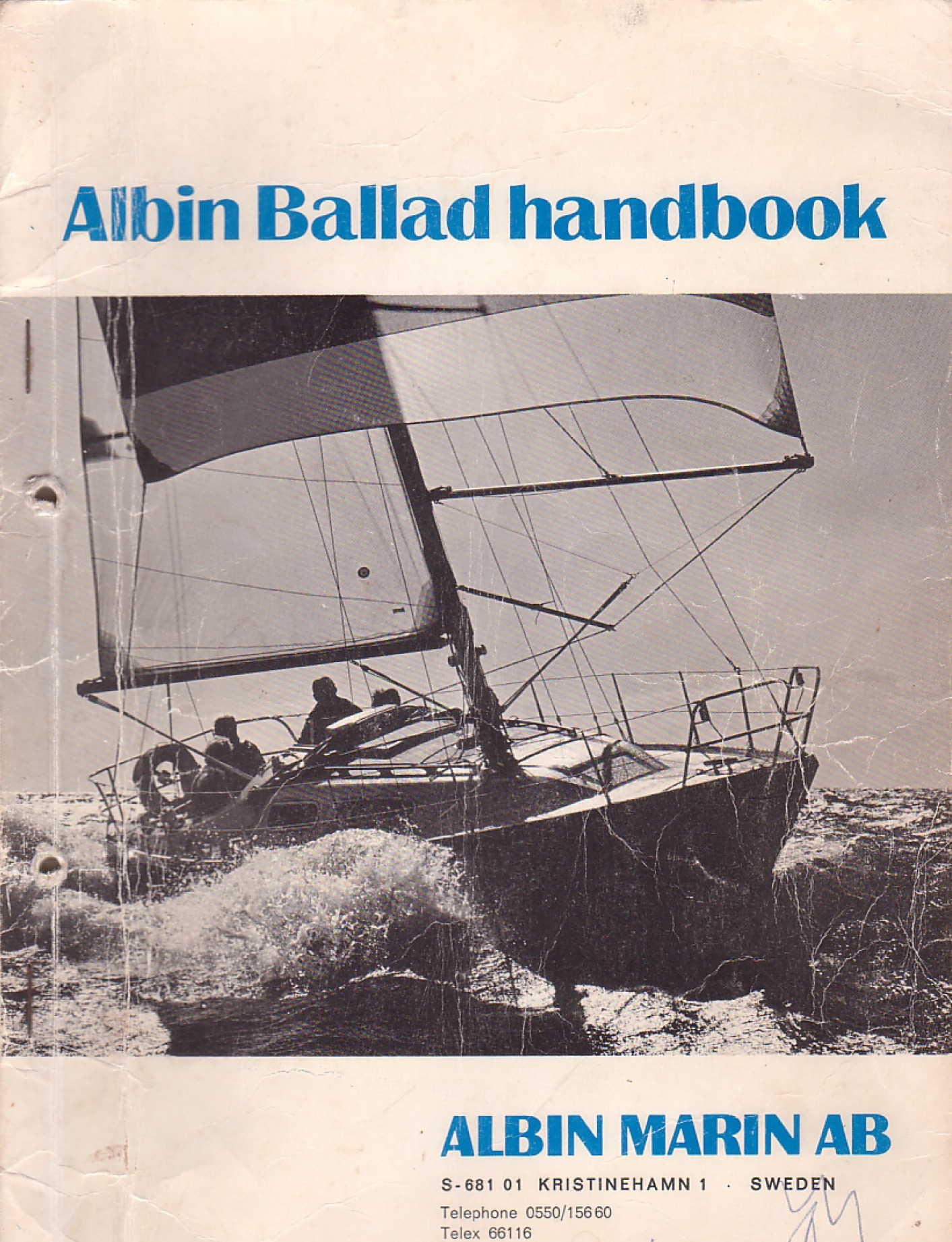 Titelseite des Albin Ballad handbook mit Foto einer segelnden Ballad